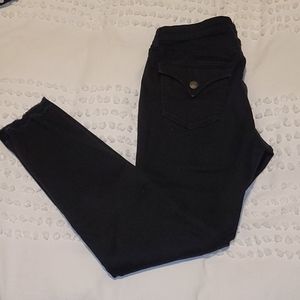 VIGOSS black skinny ankle jeans with raw hem